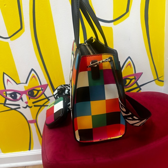 Karl Lagerfeld Maybelle Character Crossbody Bright Colorblock w/coin purse - Picture 7 of 10